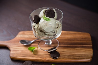 mint chocolate cookie ice cream